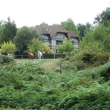 Le Pommier Doux, Maison D'Hote Du Domaine Du Chateau D'Argeronne La Haye-Malherbe Kültér fotó